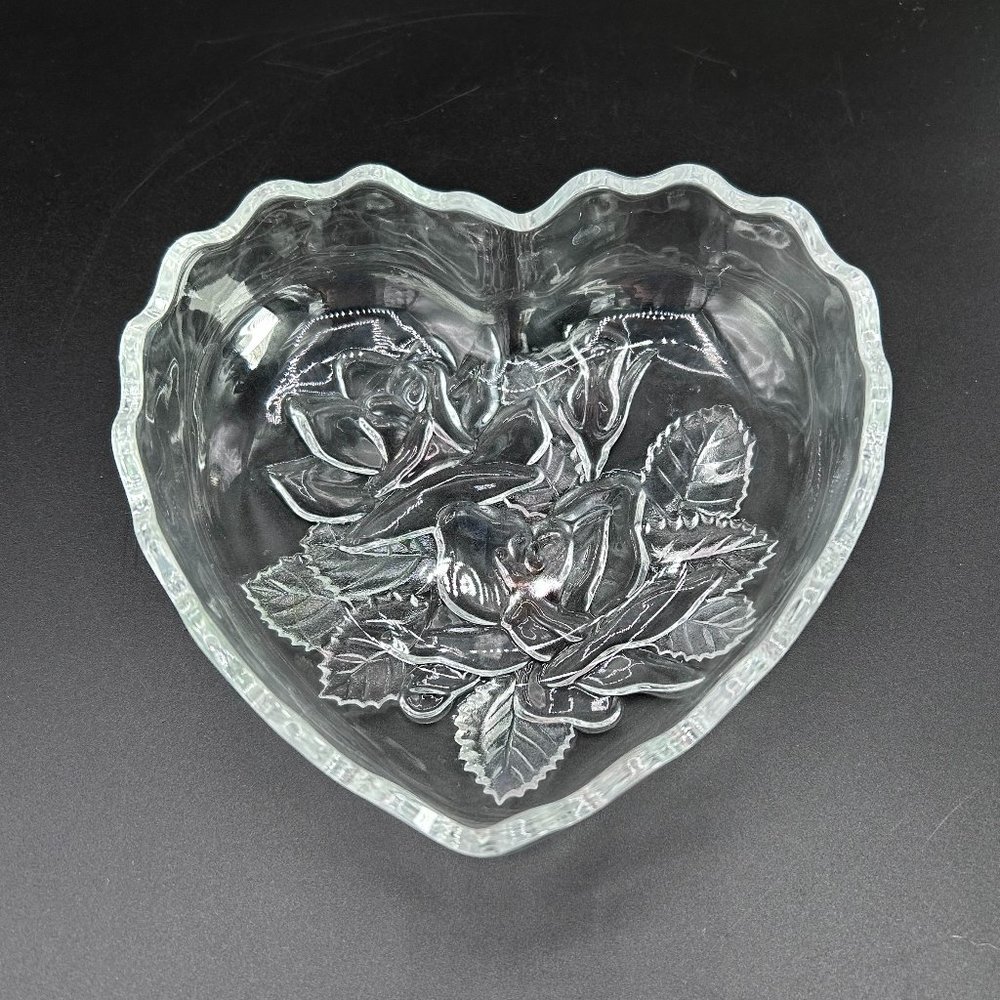 Studio Nova Heart Etched Floral Rose Glass Candy Bowl Trinket Holder ONLY ONE pc